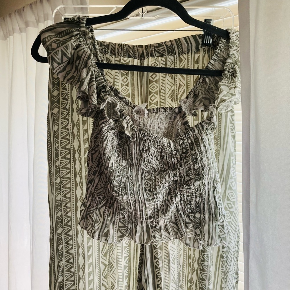 NWT Two Piece Set